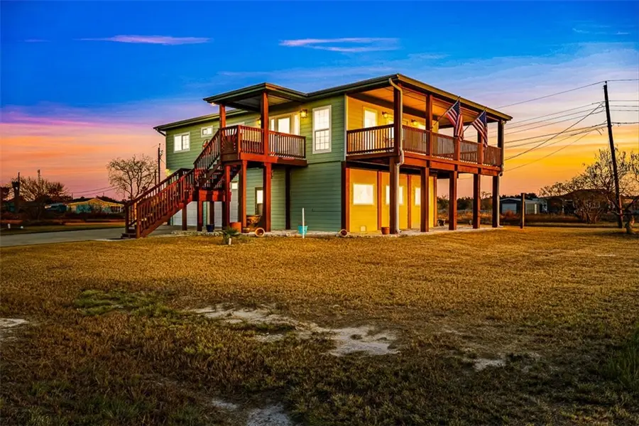 367 Royal Oak Lane, Rockport, TX 78382 - Image #3