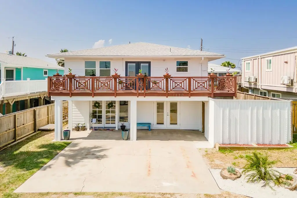 1330 Whispering Sands Street, Port Aransas, TX 78373 - #1