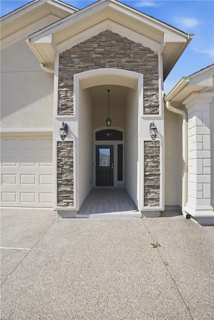 405 Kamelia, Corpus Christi, TX 78410 - Image #2