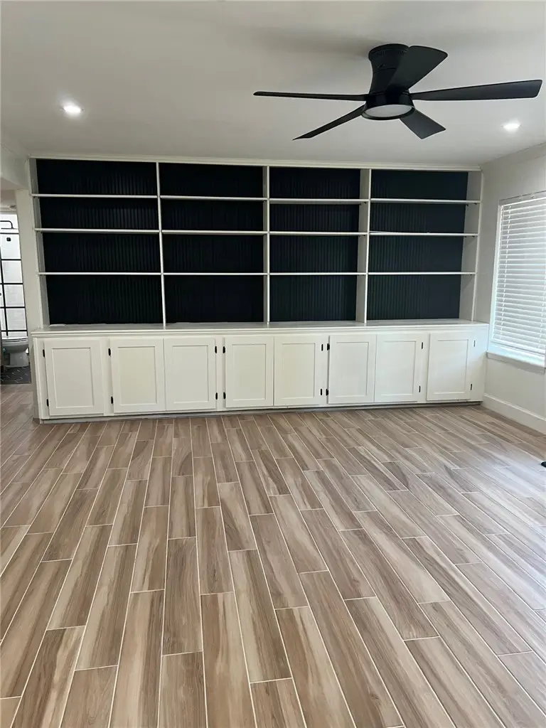 119 San Saba Drive, Portland, TX 78374 - Image #2