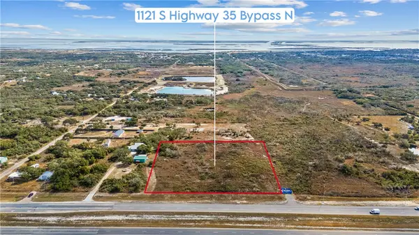 1121 S Highway 35, Aransas Pass, TX 78336