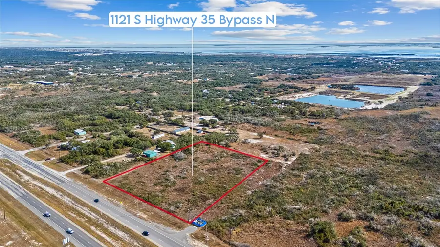1121 S Highway 35, Aransas Pass, TX 78336 - #3