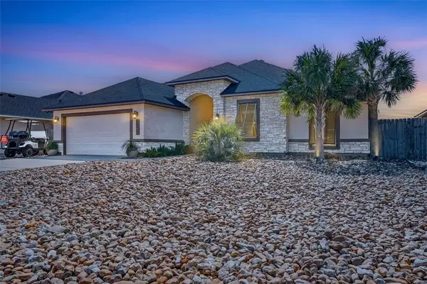 15825 Cozumel Drive, Corpus Christi, TX 78418