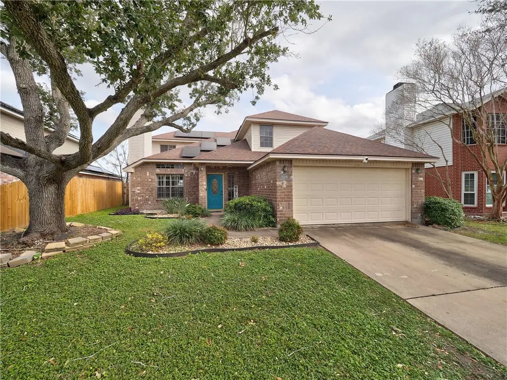 7210 St James Court, Corpus Christi, TX 78413 - Image #1