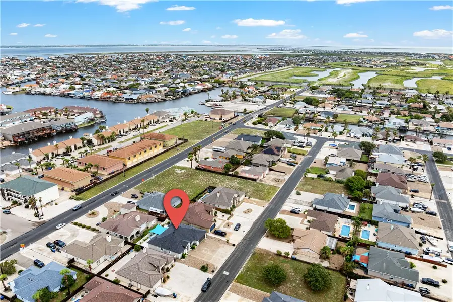 15433 Finistere Street, Corpus Christi, TX 78418 - Image #2