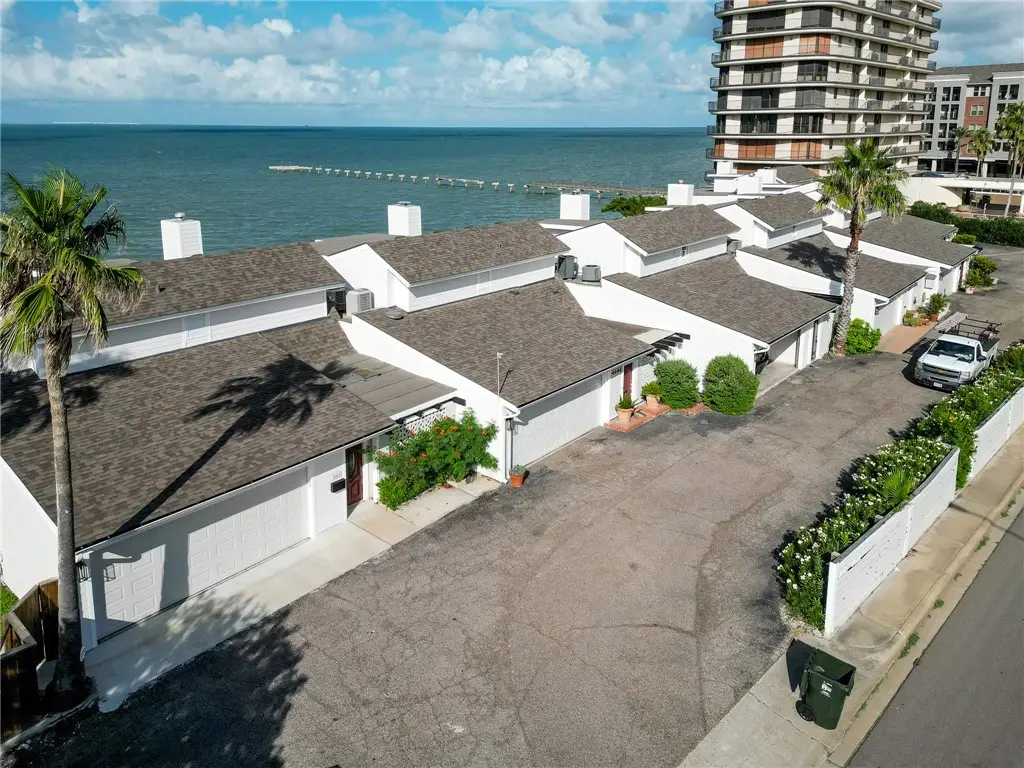 4454 Ocean Drive #4, Corpus Christi, TX 78412 - Image #1