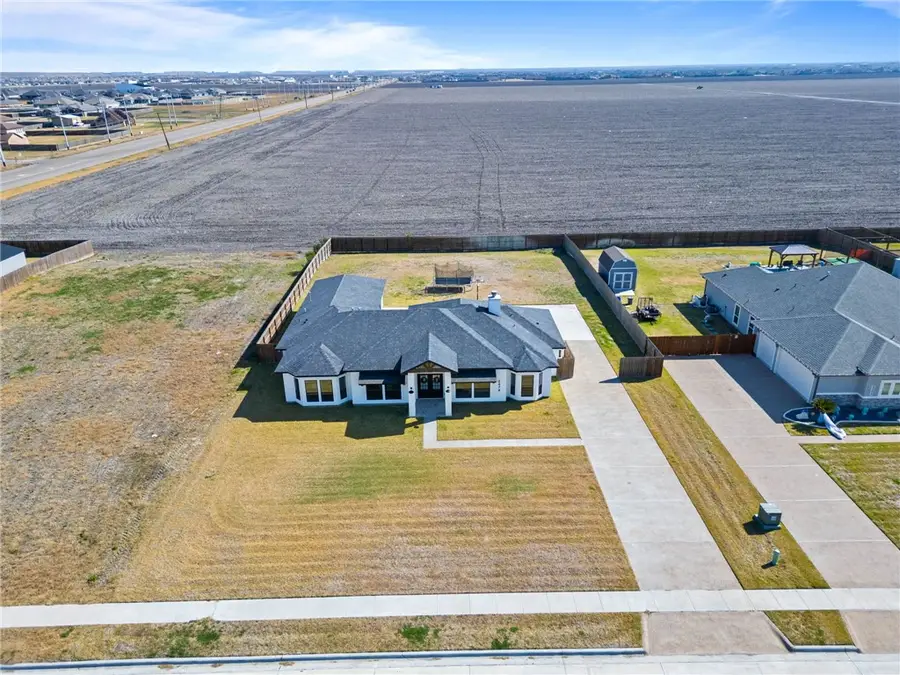 2474 Pegasus Drive, Corpus Christi, TX 78415 - Image #2