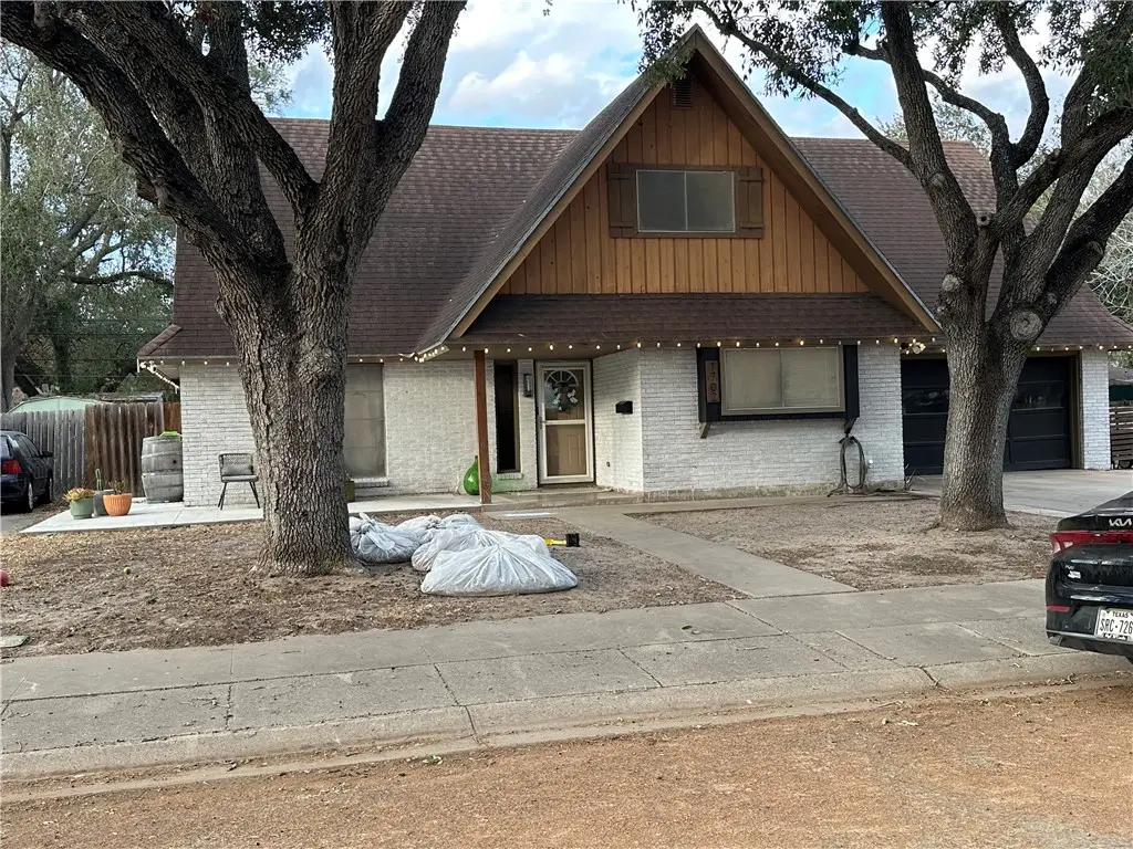 1702 Santa Cecilia Drive, Kingsville, TX 78363 - #1