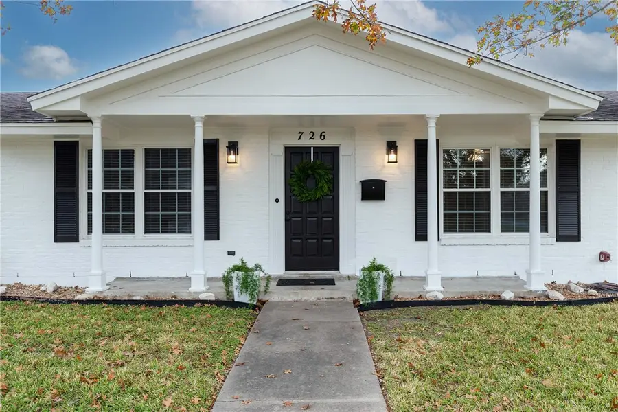 726 Meadowbrook Drive, Corpus Christi, TX 78412 - Image #2