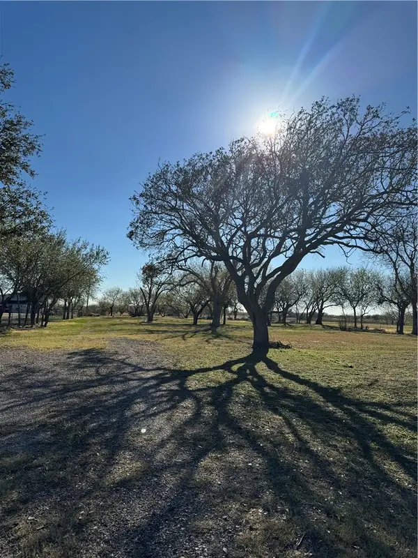 6323 County Road 1612, Portland, TX 78374