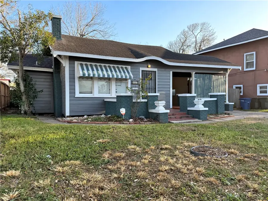 407 Palmero Street, Corpus Christi, TX 78404 - Image #2