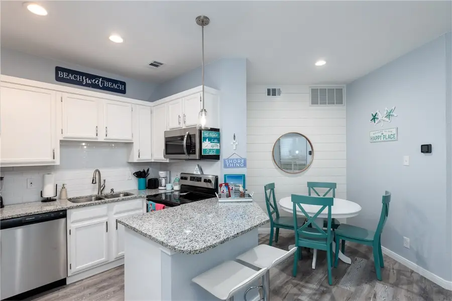 14721 Whitecap Boulevard #128, Corpus Christi, TX 78418 - Image #3