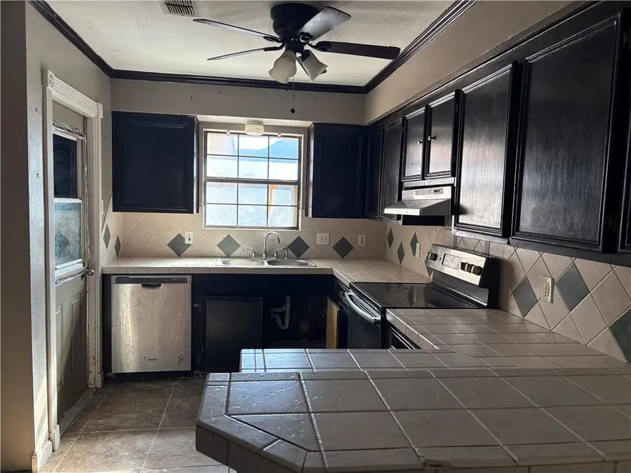 4645 Spring Fork Drive, Corpus Christi, TX 78413 - Image #3