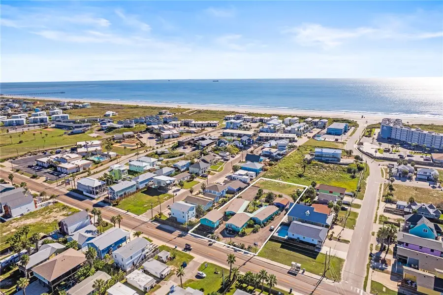 1607 S 11th Street, Port Aransas, TX 78373 - Image #3
