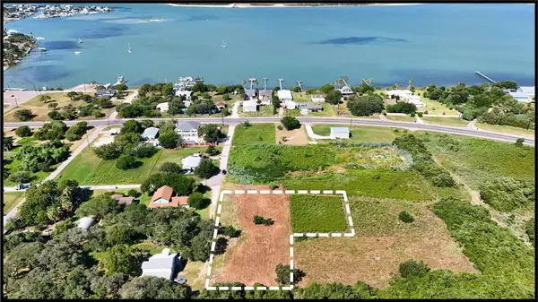 1400 Massi Lane, Ingleside, TX 78362