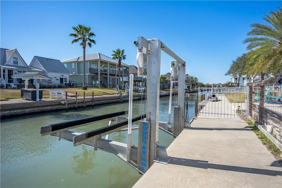 59 Magnolia, Rockport, TX 78382 - Image #3