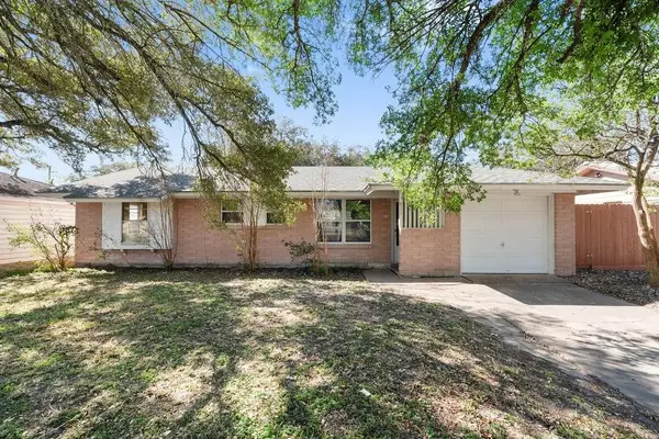 811 W Avenue I Avenue, Kingsville, TX 78363