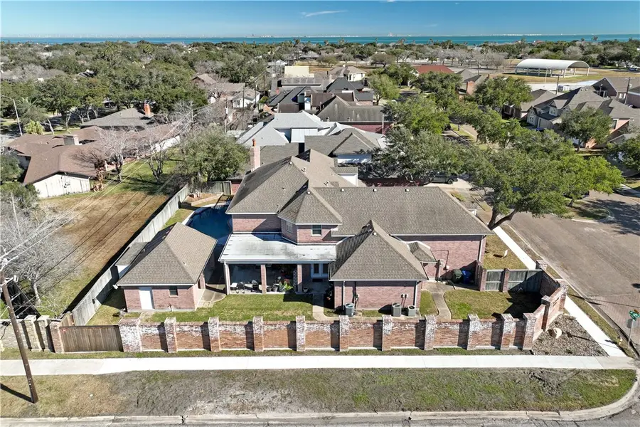 441 Colony Drive, Corpus Christi, TX 78412 - Image #2