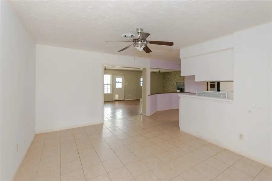 118 Driftwood Drive, Portland, TX 78374 - Image #3