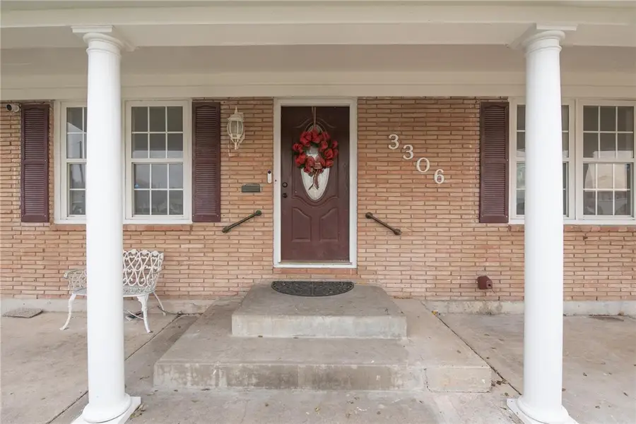 3306 Norton Street, Corpus Christi, TX 78411 - Image #2