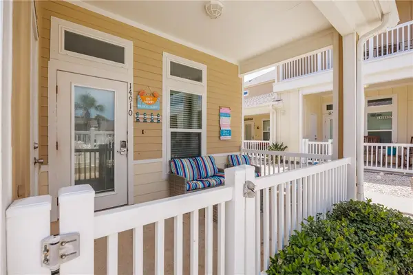 14910 Island Village Drive, Corpus Christi, TX 78418