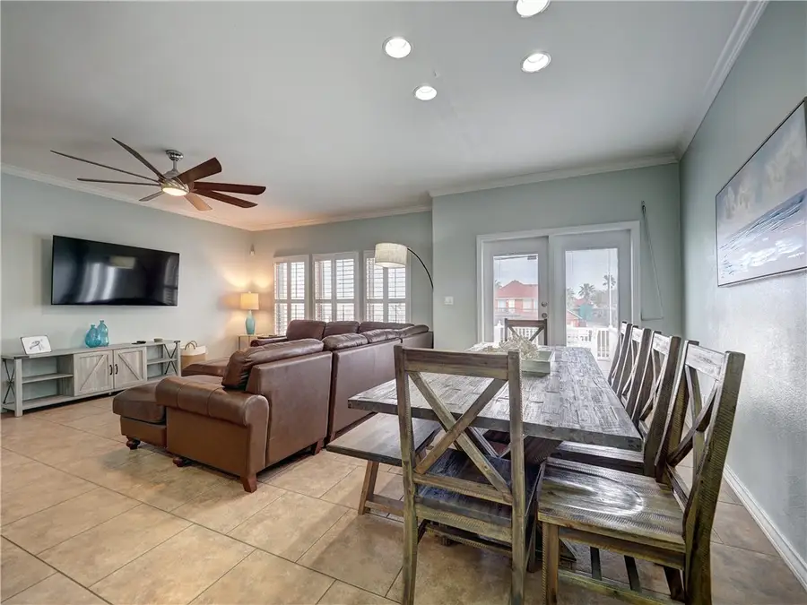 15310 Bonasse Court #C, Corpus Christi, TX 78418 - Image #2