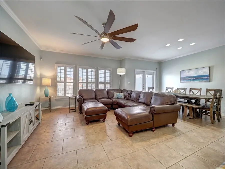 15310 Bonasse Court #C, Corpus Christi, TX 78418 - Image #3