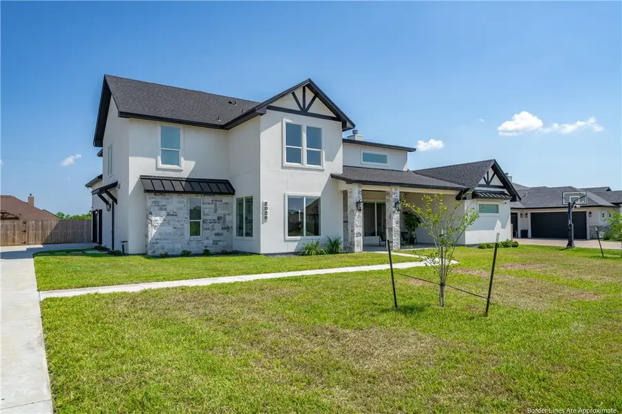 2026 Great Falls Drive, Corpus Christi, TX 78415 - Image #2