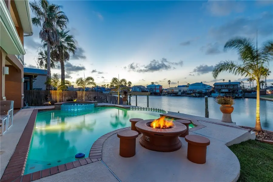 13766 Hawksnest Bay Drive, Corpus Christi, TX 78418 - Image #3