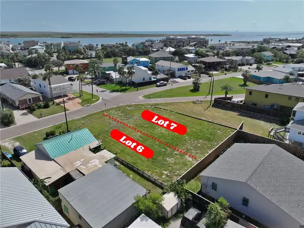 420 Tarrant Avenue, Port Aransas, TX 78373