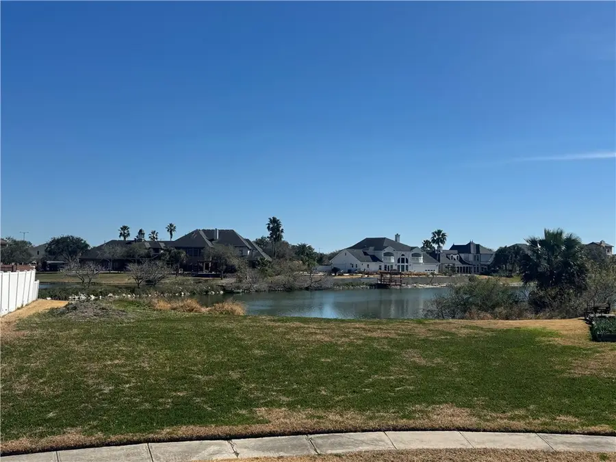 7650 Kings Lake Circle, Corpus Christi, TX 78413 - Image #2