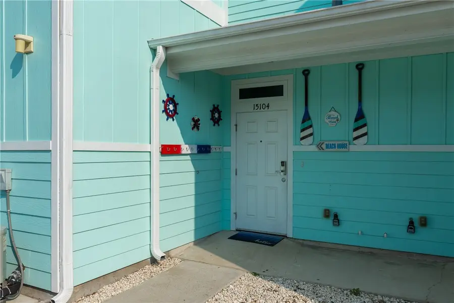 15104 Dory Drive, Corpus Christi, TX 78418 - Image #3