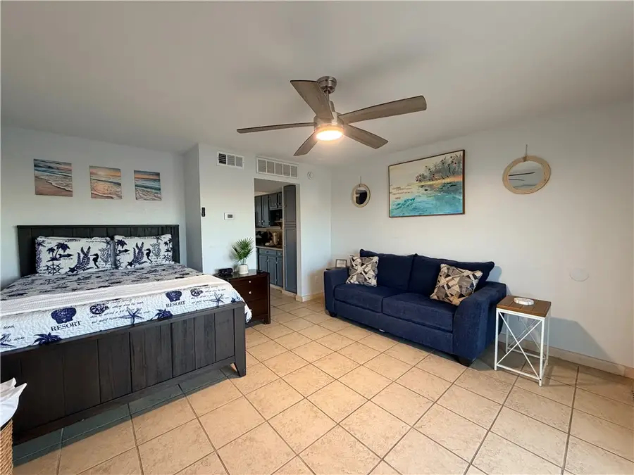 14873 Granada Drive, Corpus Christi, TX 78418 - Image #3