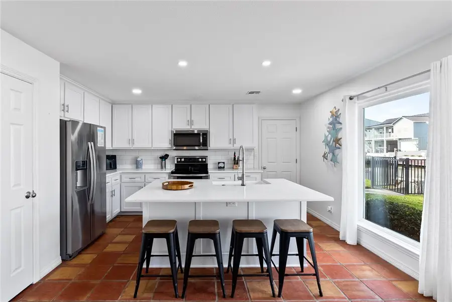 21 Flamingo Road, Rockport, TX 78382 - Image #3