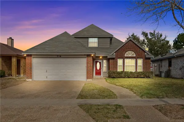 714 Saint Lucy Drive, Corpus Christi, TX 78418