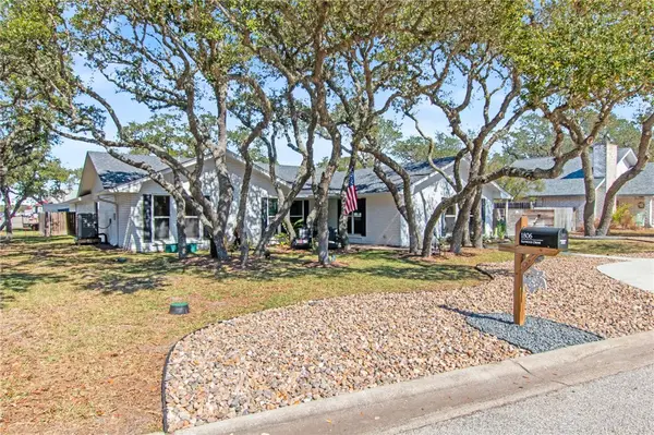1806 Baywood Drive, Rockport, TX 78382