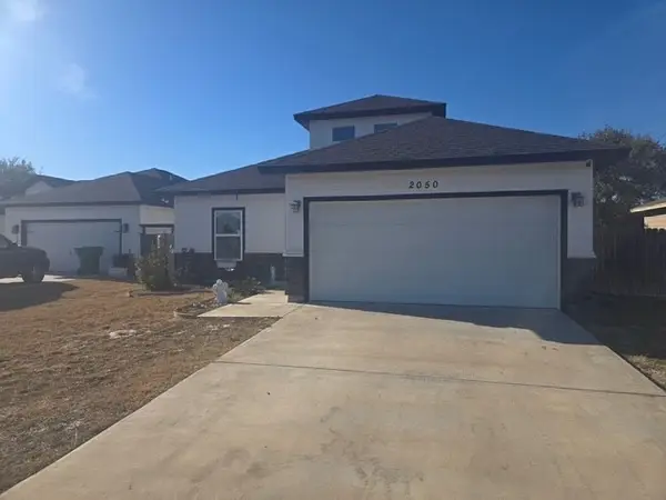 2050 Admiral Lane, Aransas Pass, TX 78336