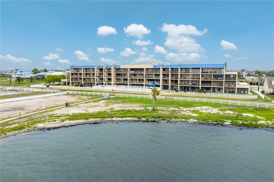 1021 S Water Street #214, Rockport, TX 78382 - Image #3