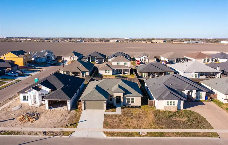 9610 Royal Oak Drive, Corpus Christi, TX 78410 - #3