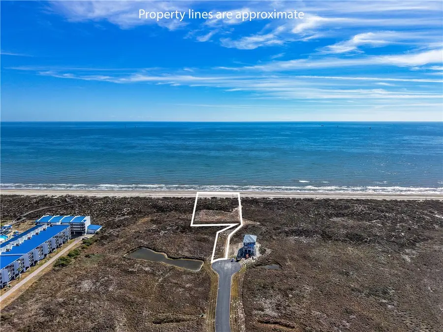 102 Mustang Island Estates Drive, Port Aransas, TX 78373 - Image #3