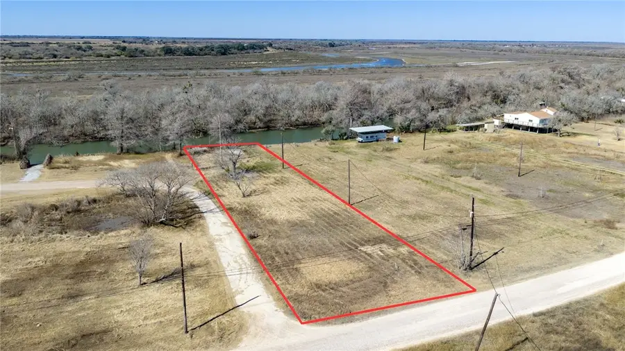 205 Guadalupe River Drive, Tivoli, TX 77990 - #2