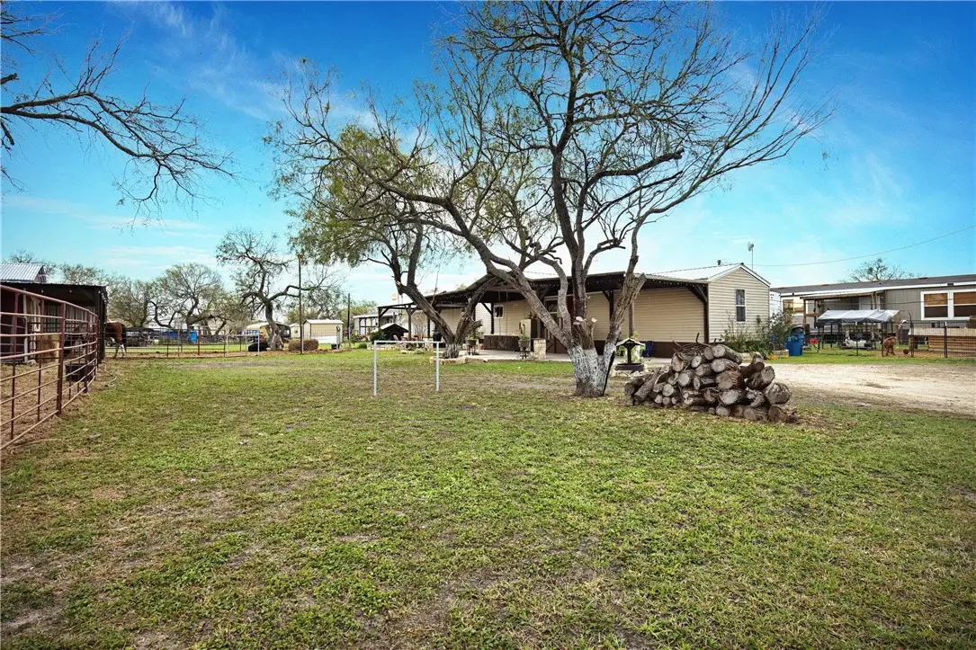 10573 County Road 2337, Sinton, TX 78387 - #1