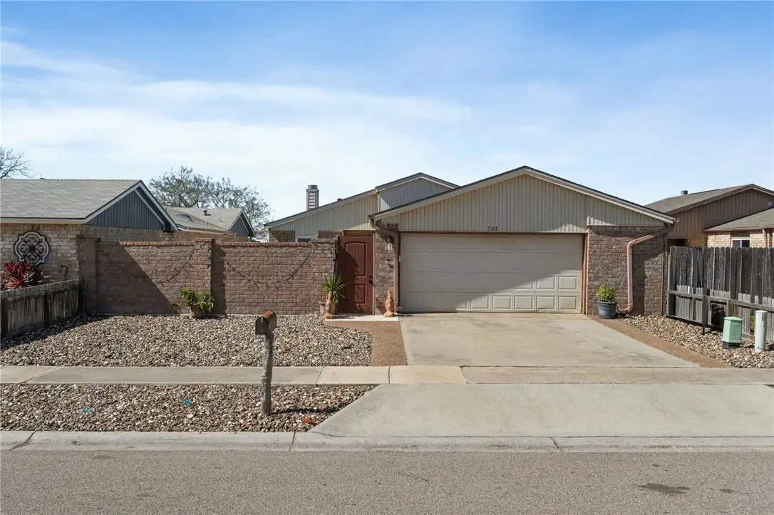 722 Oriole Street, Corpus Christi, TX 78418 - #1