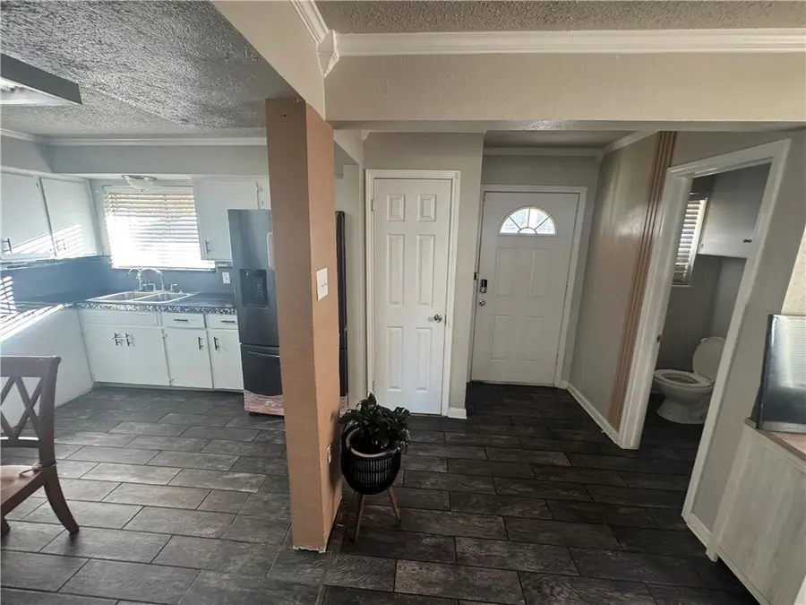 5734 Tanglewood Drive, Corpus Christi, TX 78412 - Image #2