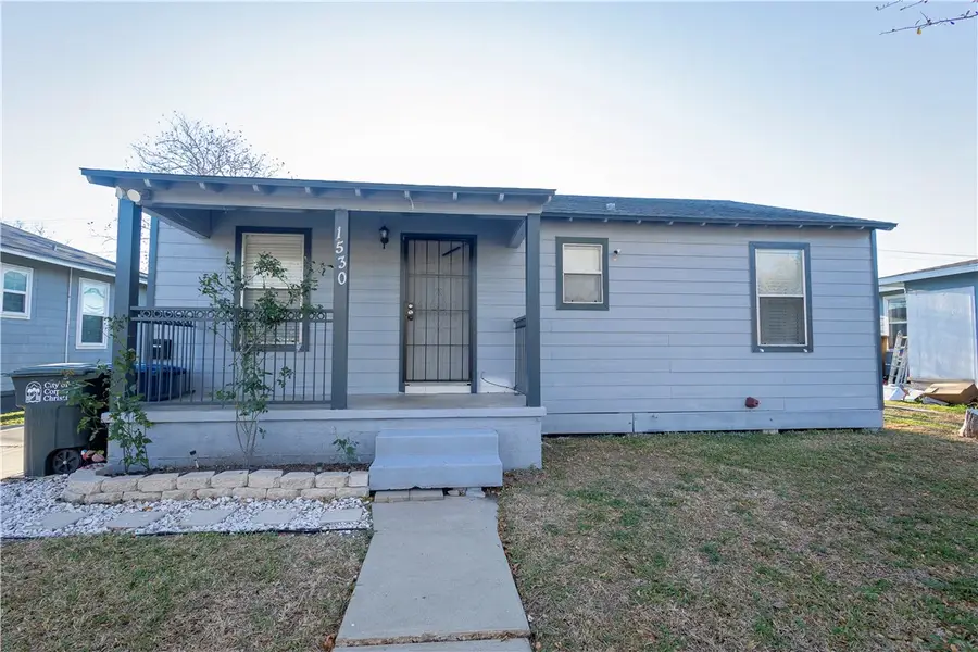 1530 Wynwood Drive, Corpus Christi, TX 78415 - Image #3