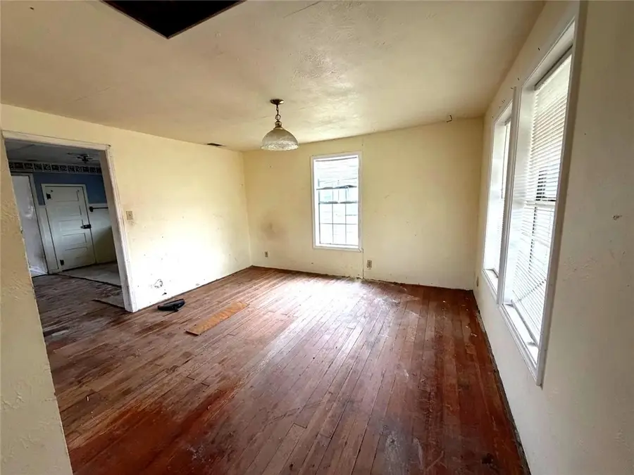 2455 Mccullough, Ingleside, TX 78362 - #3