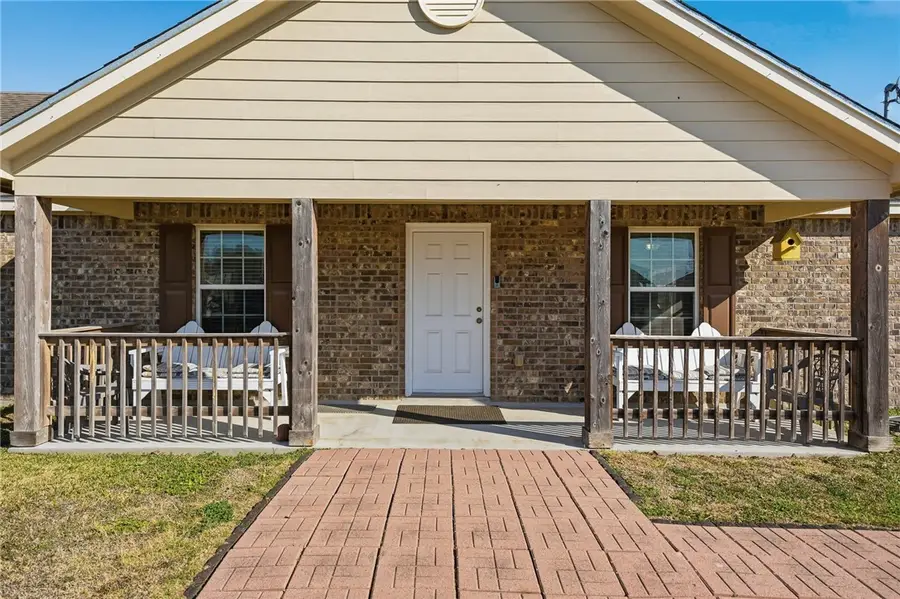 607 Celia Street, Woodsboro, TX 78393 - #2