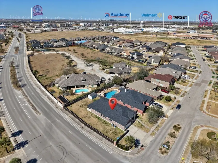 300 Nicklaus Drive, Portland, TX 78374 - #2