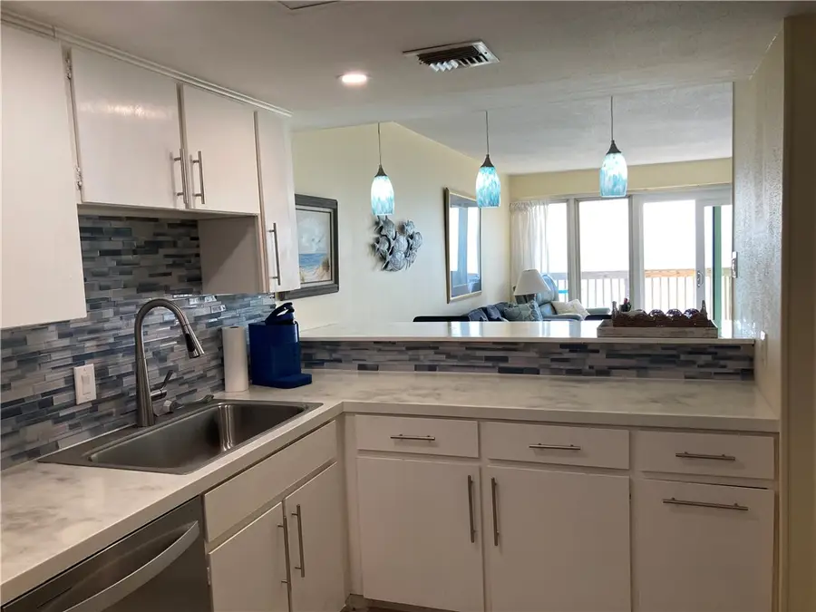 4000 Surfside Boulevard #805, Corpus Christi, TX 78402 - #3