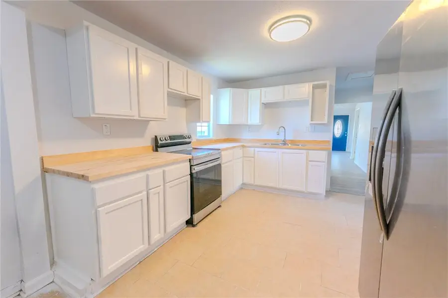 957 National Drive, Corpus Christi, TX 78416 - #2